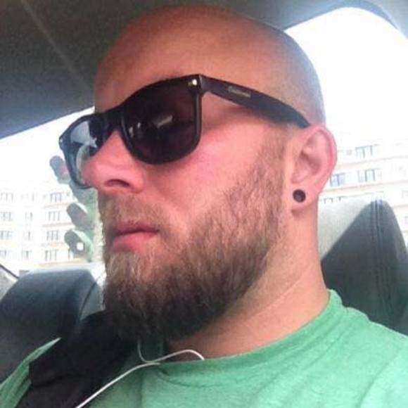 Meet your Posher, Chad - Picture 1 of 1